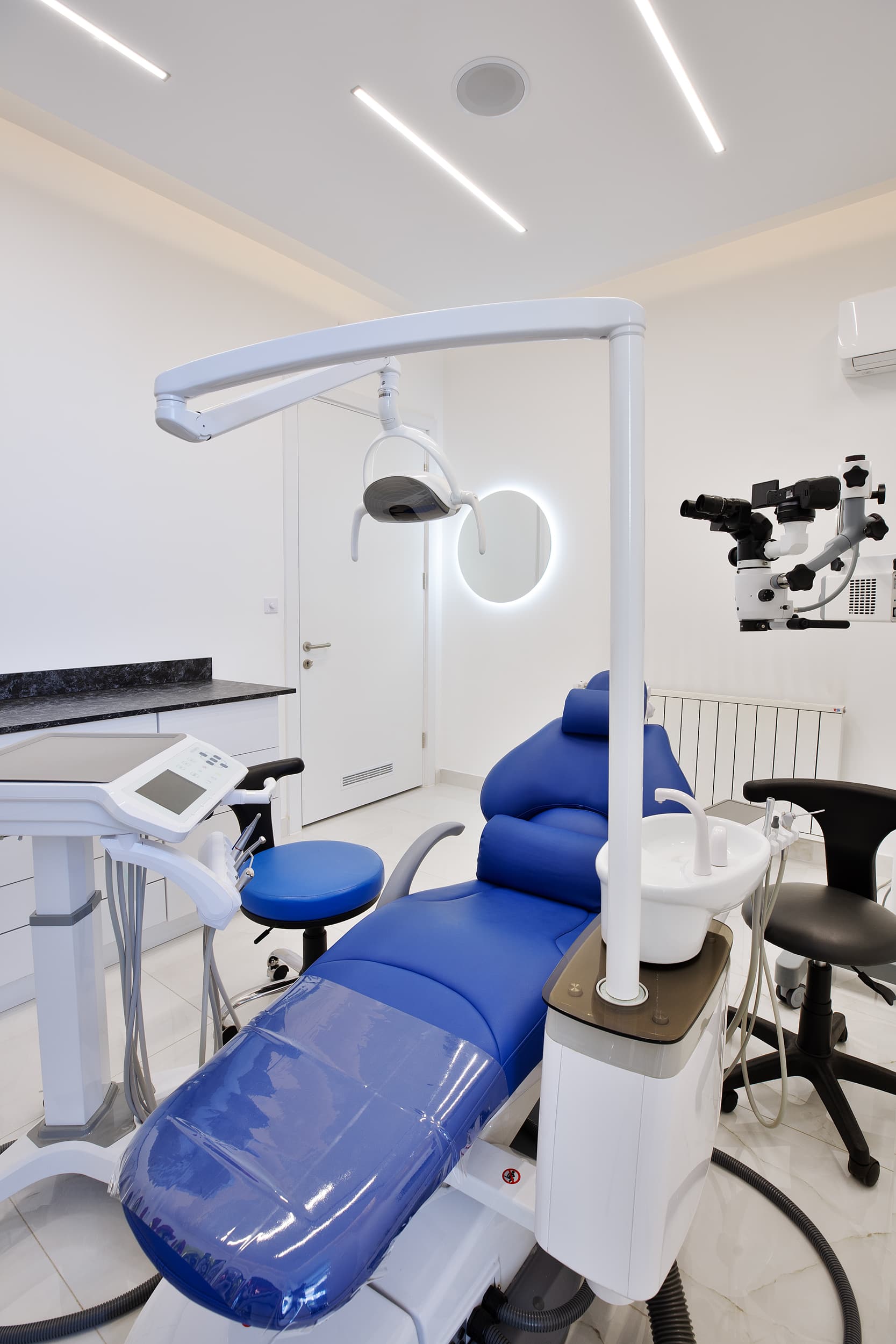 Интериорът на денталната клиника Sofia City Smiles
